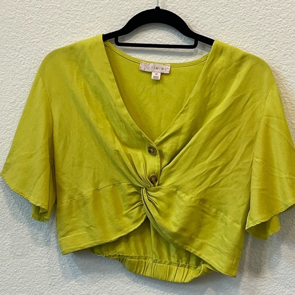 Timing Green Crop Tie Front Blouse - Picture 2 of 4